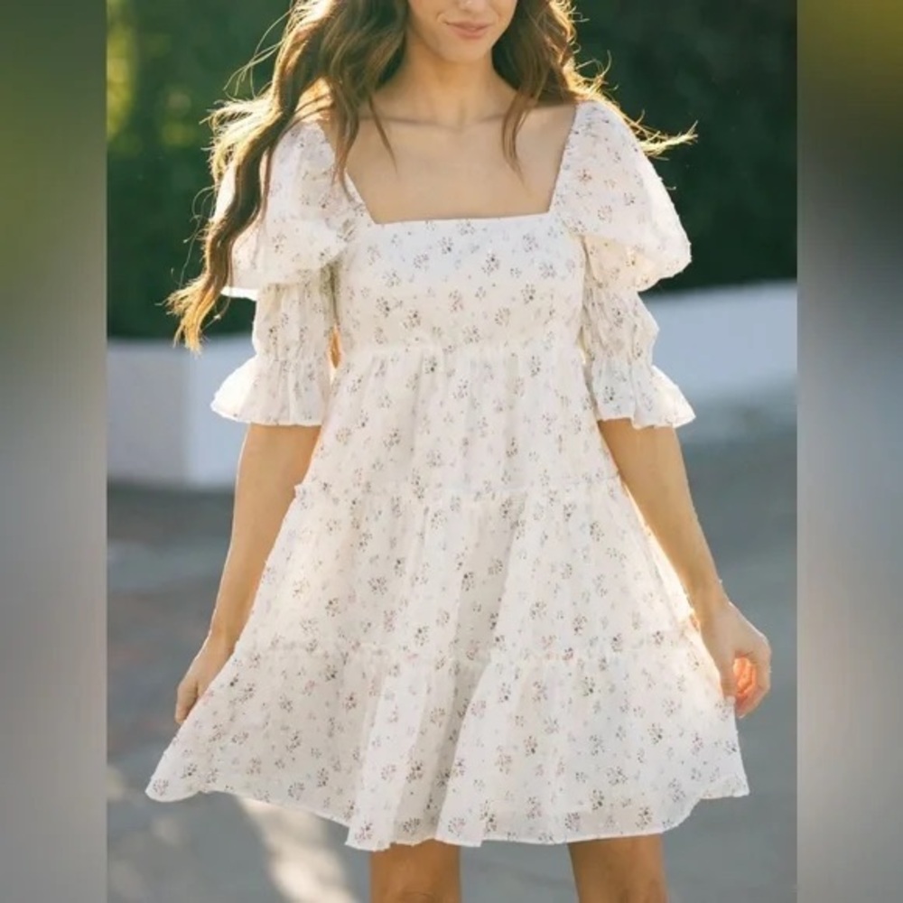 The Impeccable Pig White floral mini dress‎